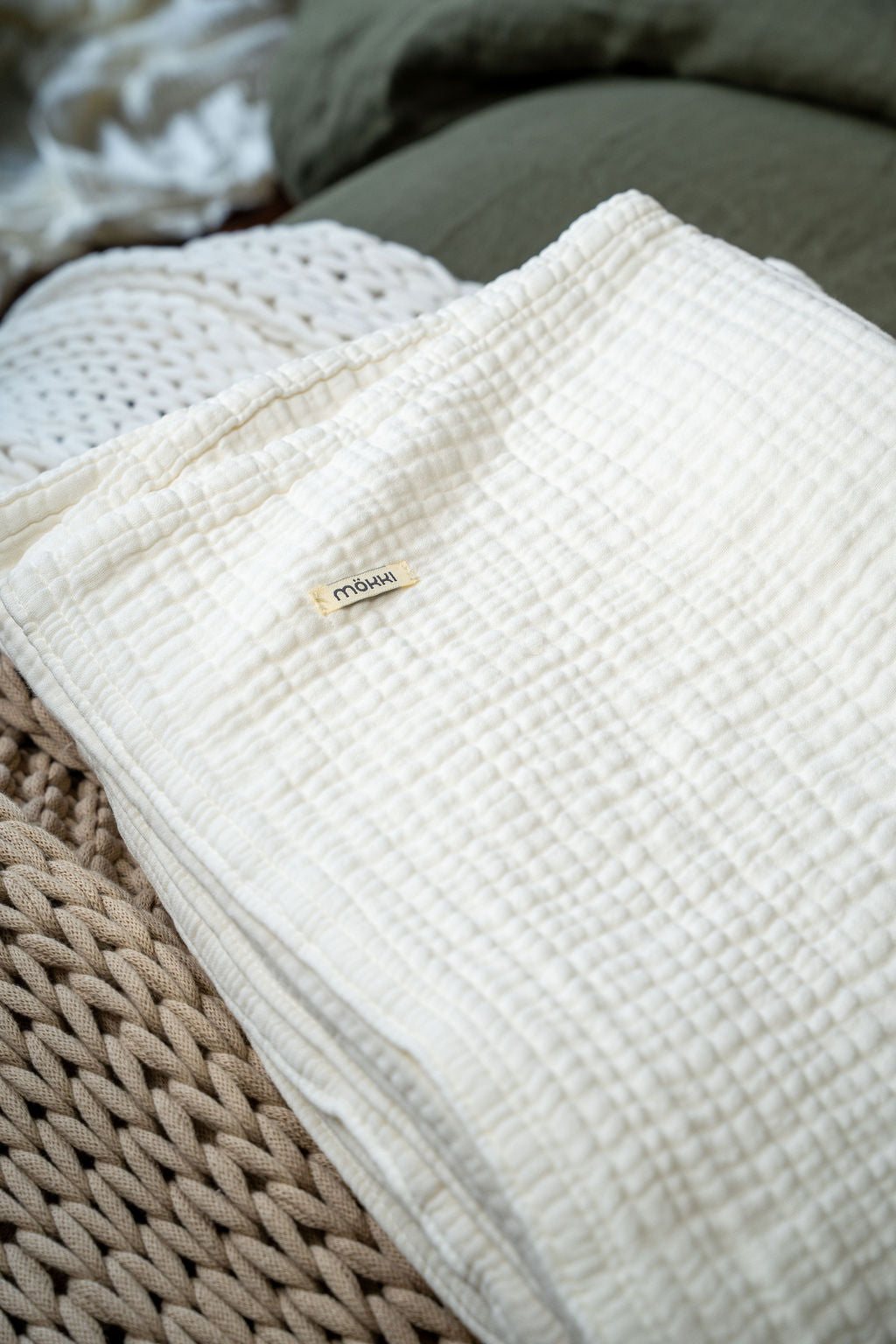 Montecarlo Throw